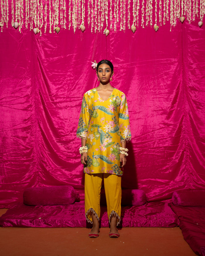 Bhādõ- Yellow Printed Short Kurta Set
