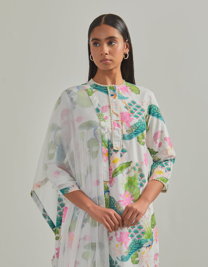 Bhado 3.0- White Printed Short Kurta Set