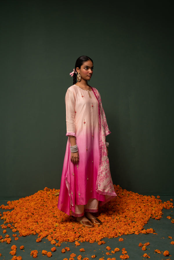 Masakali- Pink Ombre Assymetric Kurta  - Set of 3
