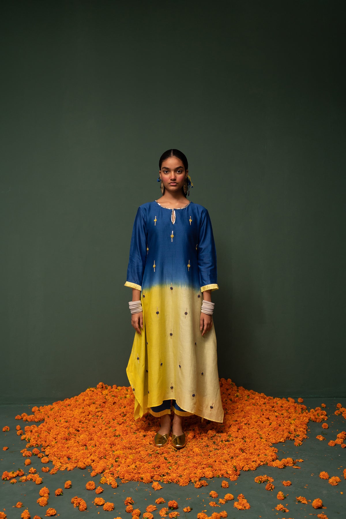 Masakali- Blue Ombre Assymetric Kurta  - Set of 3