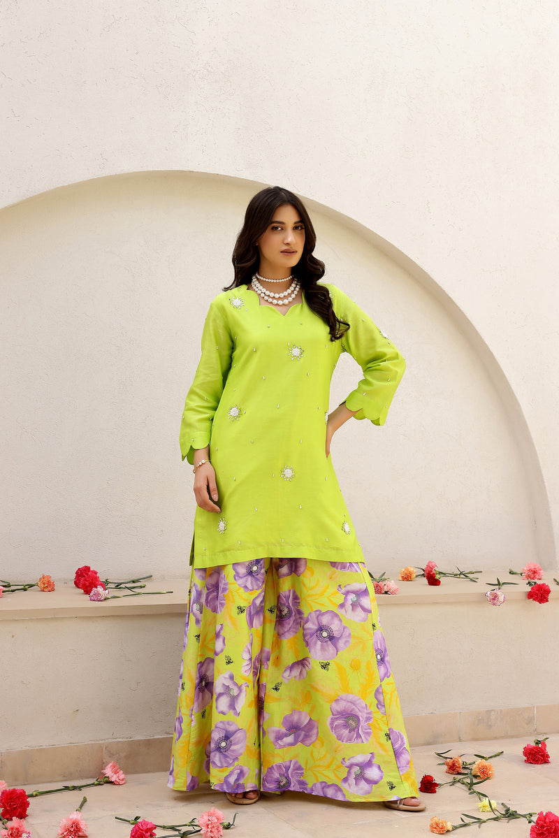 Garden- Green Embroidered Solid Kurta With Printed Sharara - Set of 3