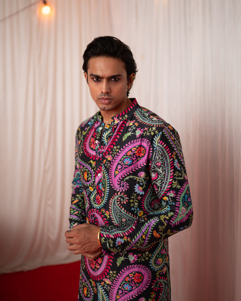 Mehfil Men- Black Printed Kurta Set