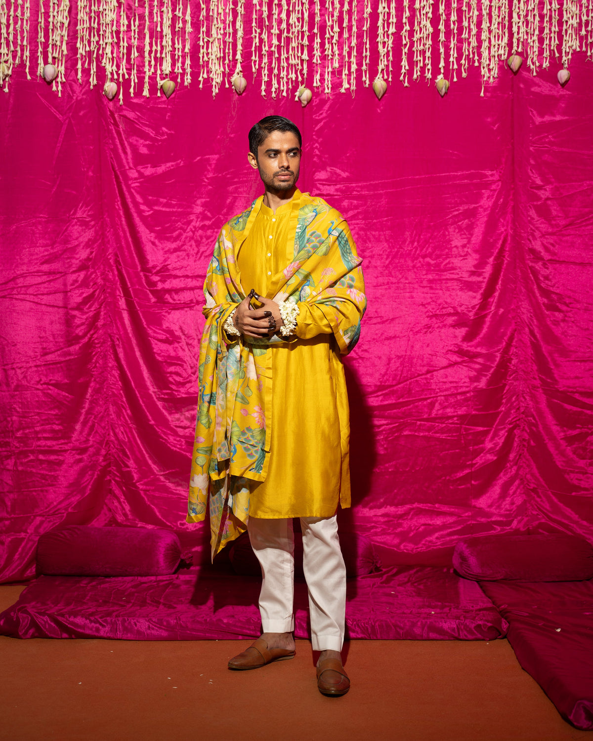 Prithvi Khakhar in Bhādõ- Yellow Printed Kurta Set