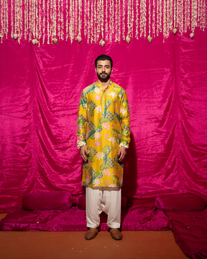 Bhādõ- Yellow Printed Kurta Set