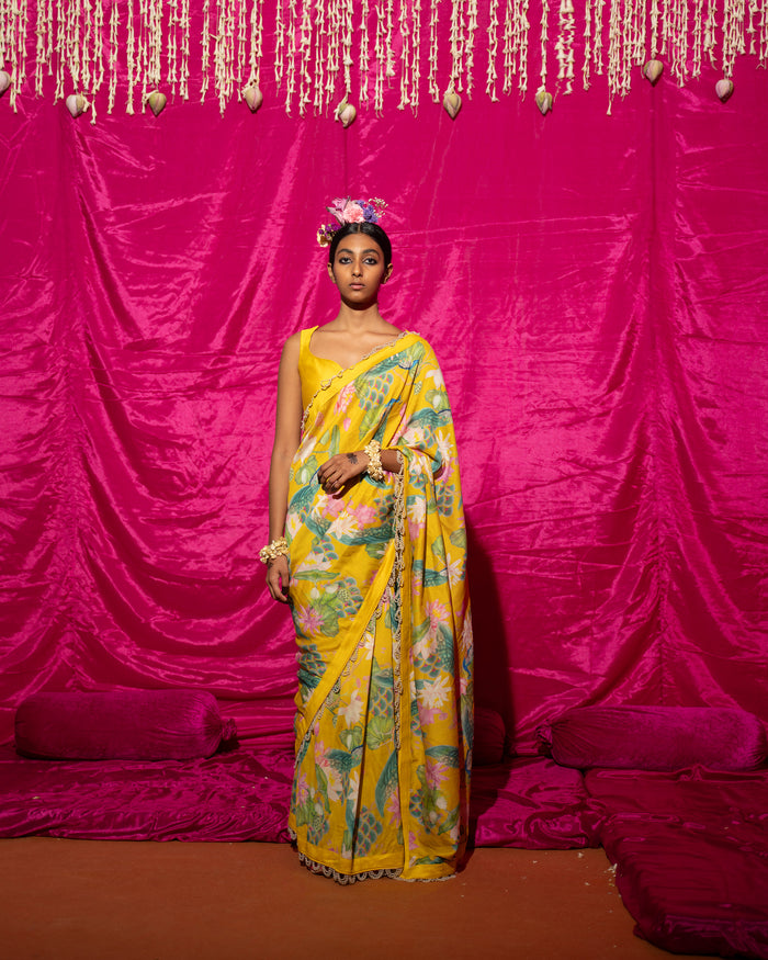 Bhādõ- Yellow Printed Saree