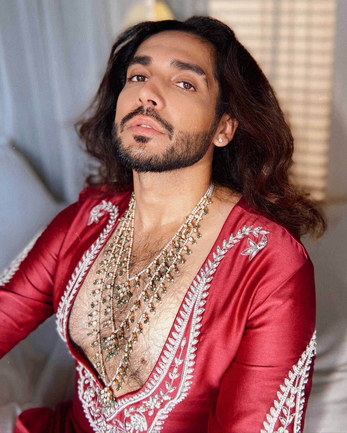 Siddharth Batra in Mehfil Men- Maroon Paisley Embroidered Kurta Set