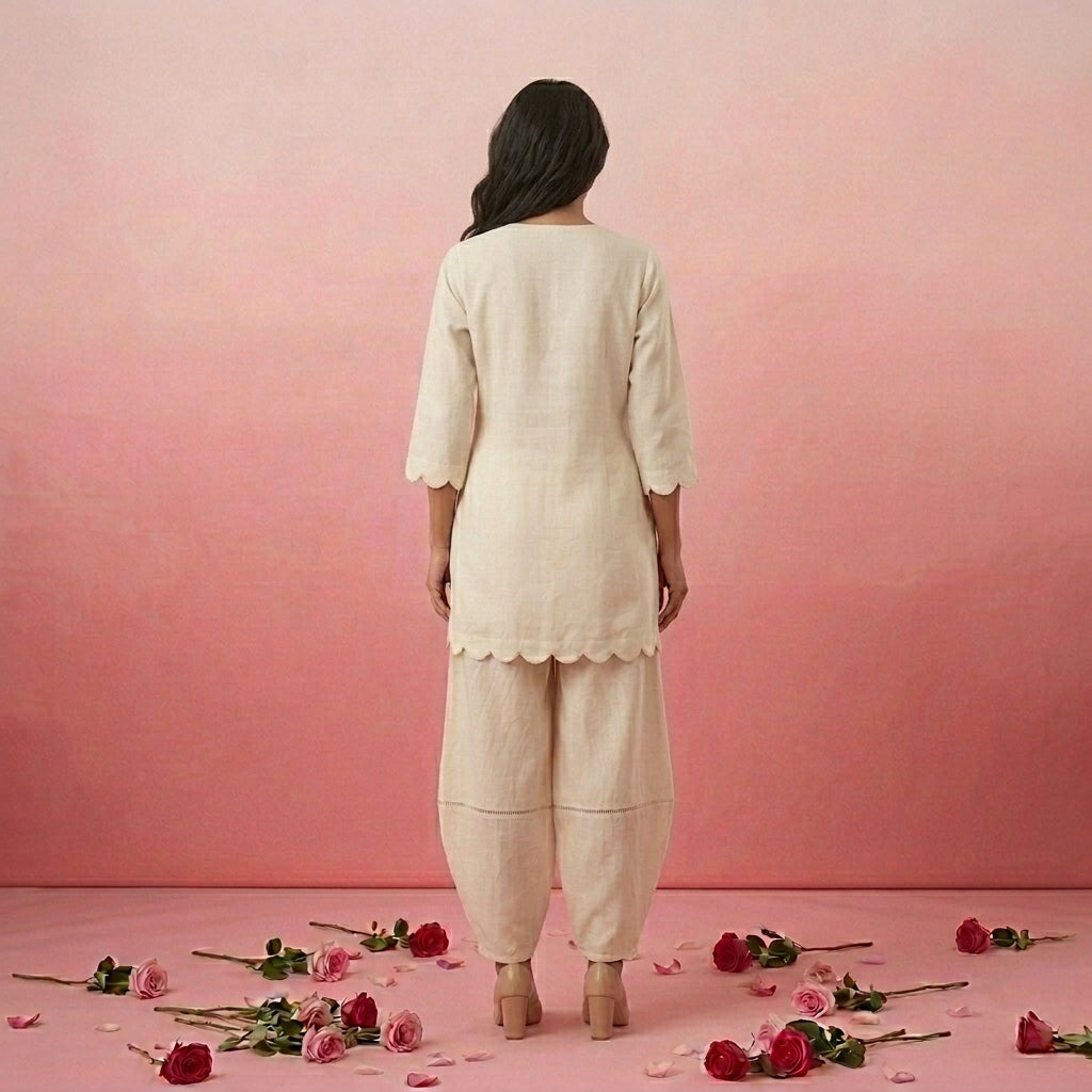 Rose - White Scalloped Kurta Set of 2