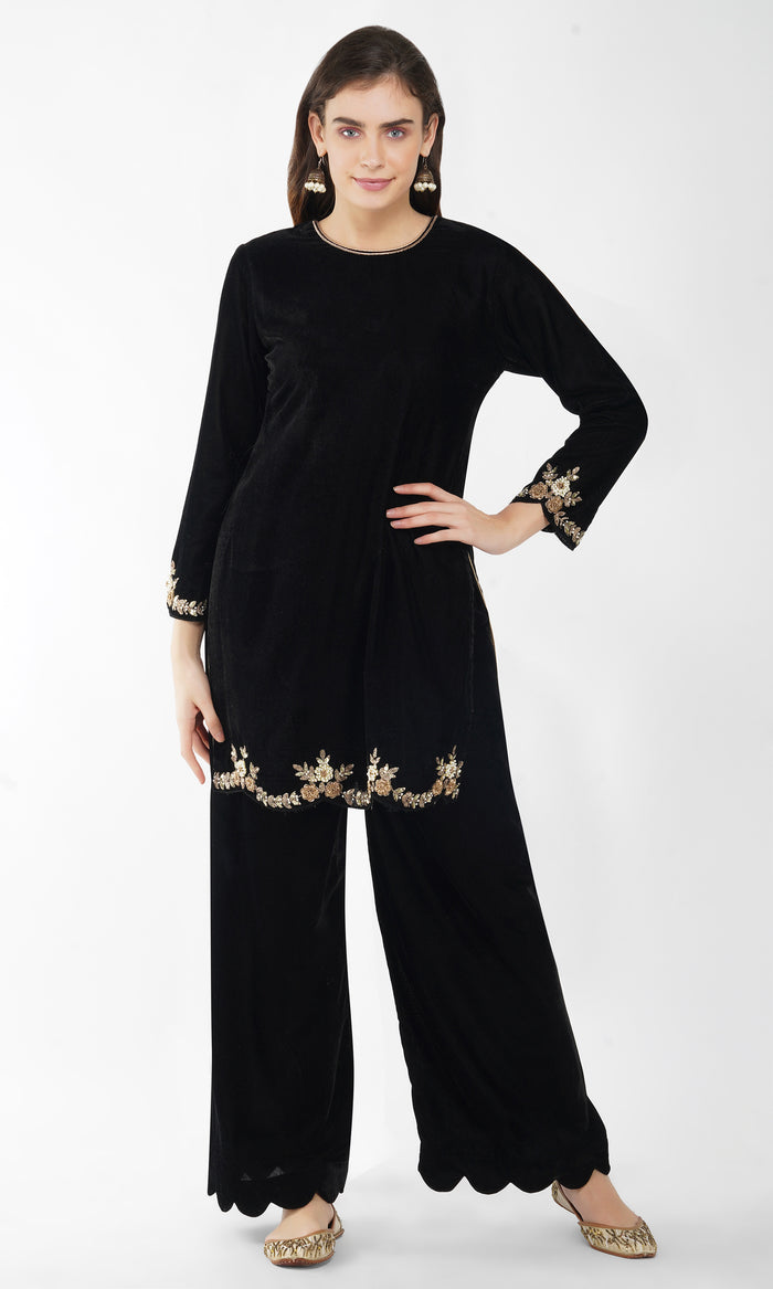 Black Embroidered Kurta Set of 2