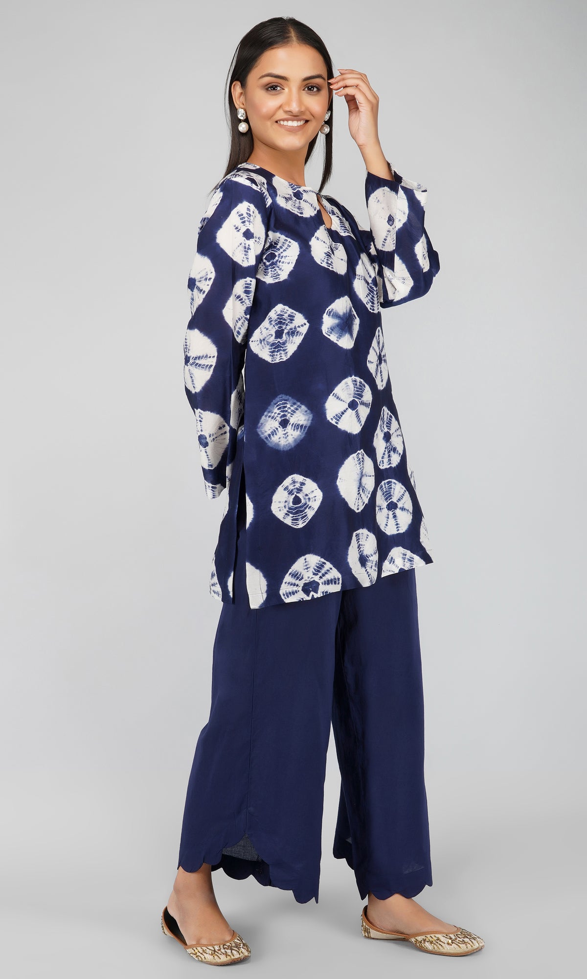 Blue Bandhani Dye Chanderi Silk Kurta with Scallop Cotton Pants - Set of 2