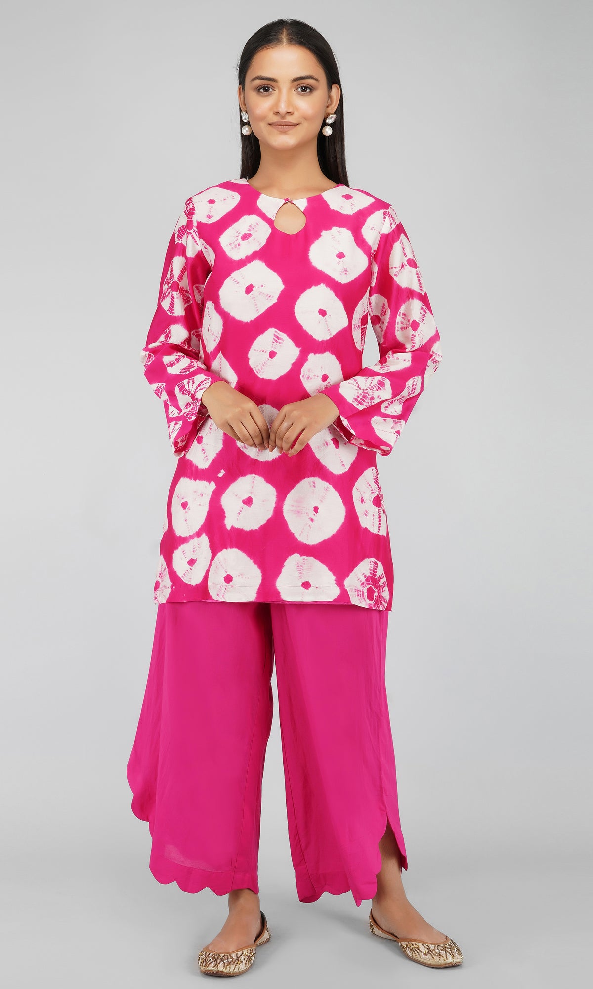 Pink Bandhani Dye Chanderi Silk Kurta with Scallop Cotton Pants - Set of 2