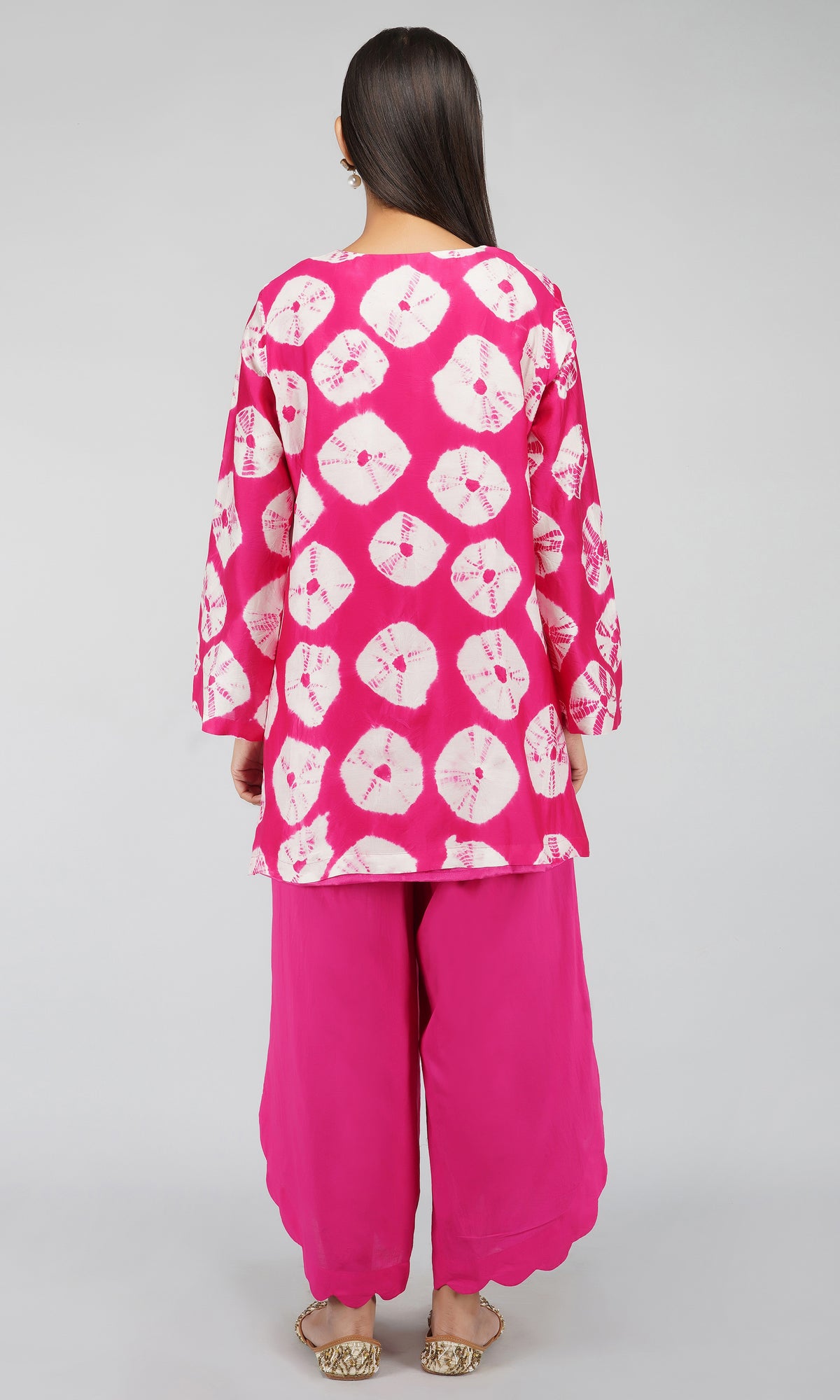 Pink Bandhani Dye Chanderi Silk Kurta with Scallop Cotton Pants - Set of 2