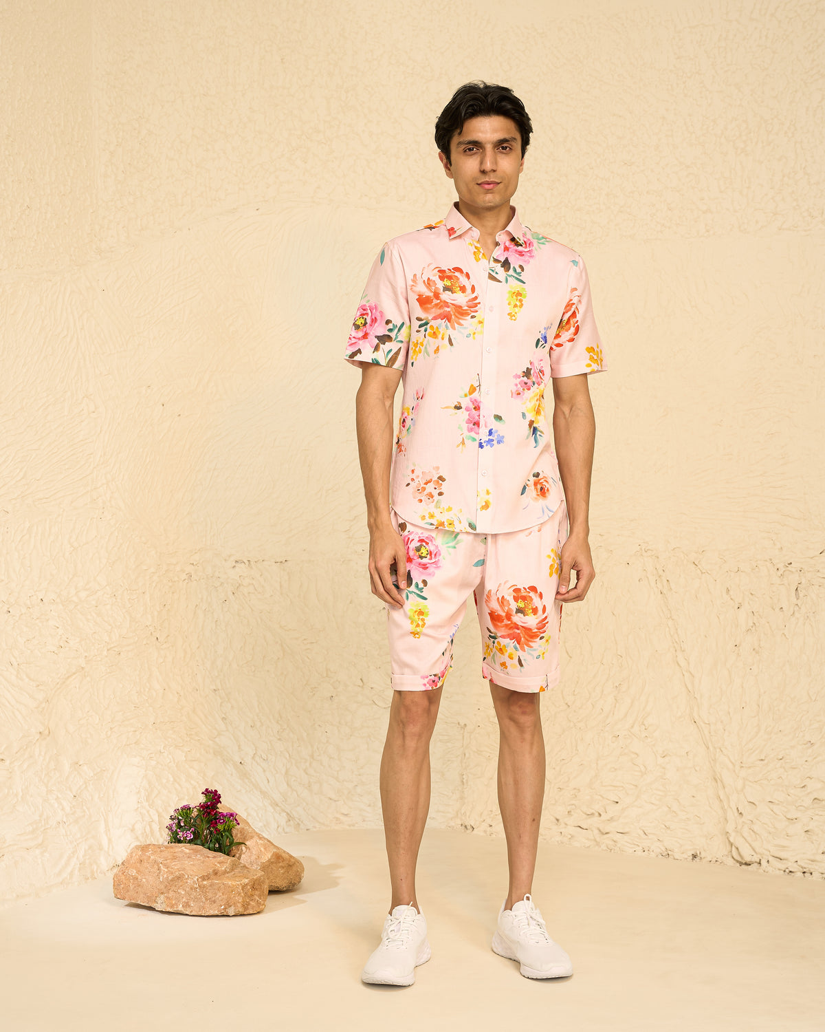 Tropical Men - Pink Printed Shorts