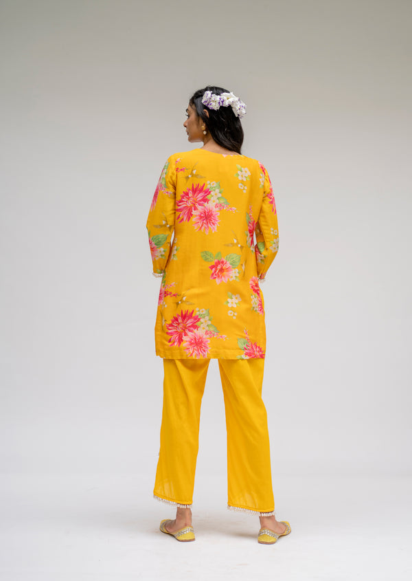 Baagh Kids- Yellow Printed Short Kurta - Set of 2