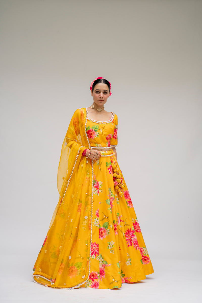 Baagh Yellow Twinning Sherwani & Lehenga Bundle