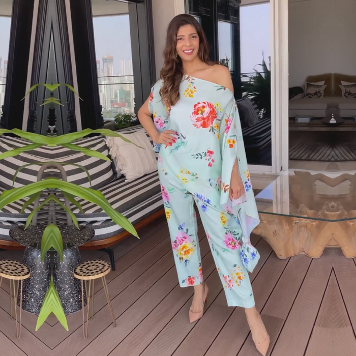 Mallika Singhania in Tropical- Mint Printed Kaftan - Set of 2